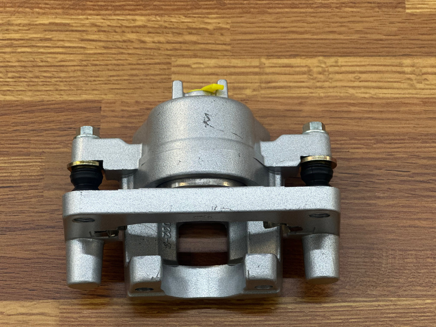 Kandi Kruiser 4P/6P Front Brake Caliper (Passenger Side, Brake Pads Not Included) Item M6204-3502010